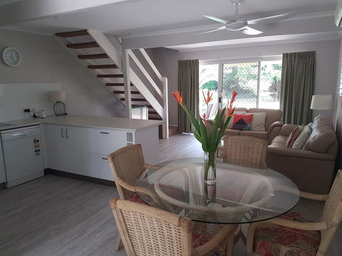 Noosa Gardens Riverside Resort - Great Ocean Road Tourism 2