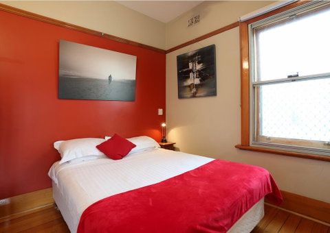North Hobart Apartments - Great Ocean Road Tourism 1