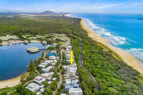 NORTHSHOR- ULTIMATE BEACH HOUSE - Great Ocean Road Tourism 0
