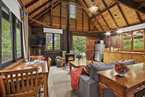 NUNGAROO COTTAGE - Great Ocean Road Tourism 2