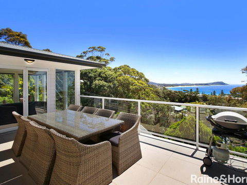 Ocean Breeze - 41 Kurrawyba Avenue, Terrigal - Great Ocean Road Tourism 0