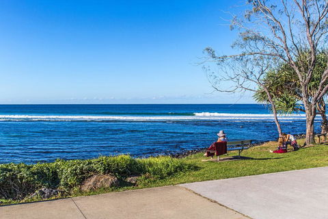 OCEAN WAVES - WiFi - Great Ocean Road Tourism 2