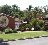 Old Coach Motor Inn Echuca