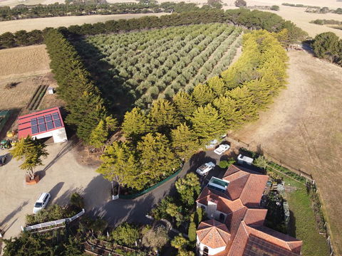 OMARU FARM STAY - Great Ocean Road Tourism 1