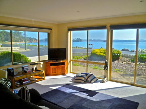 On Casey's - Great Ocean Road Tourism 2