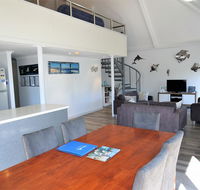 Osprey Holiday Village Unit 121 - Fantastic 3 Bedroom Holiday Villa with a Pool in the Complex - Great Ocean Road Tourism