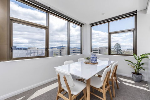 Oversized Luxe 1 Bedder - Amazing Barton - Gym - Great Ocean Road Tourism 3