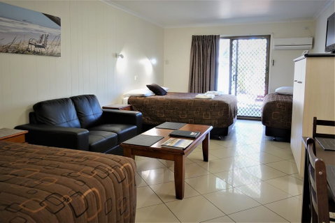 Pacific Palms Motor Inn - Great Ocean Road Tourism 1