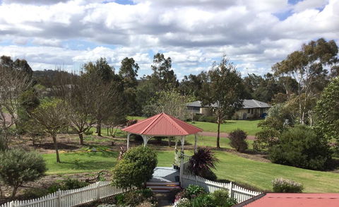 Painted Lady Bed & Breakfast - Great Ocean Road Tourism 2