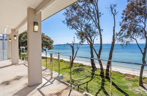 Paradise Beach House - Waterfront With Heated Pool - Great Ocean Road Tourism 2