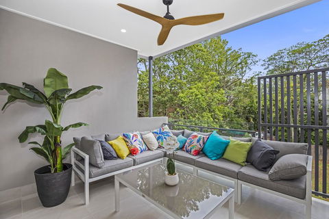 Park Avenue Luxe Townhouse Brand New Sleeps 9 - Great Ocean Road Tourism 1