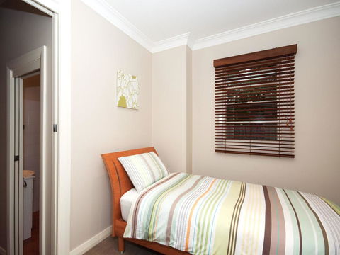 Patch Of Paradise - Iluka - Great Ocean Road Tourism 3