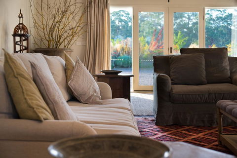 Paul Bangay The Farmhouse - Great Ocean Road Tourism 3