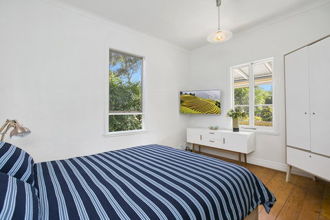 Paws Up Cottage - Great Ocean Road Tourism 2