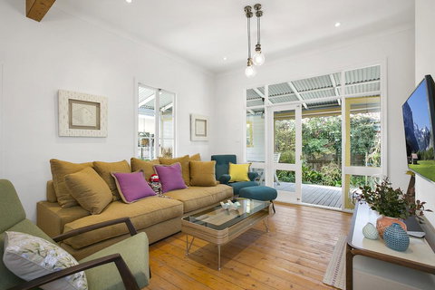 Paws Up Cottage - Great Ocean Road Tourism 0