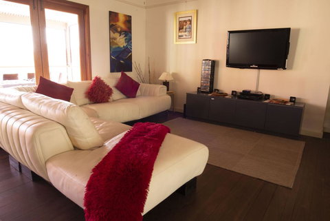 Pemberton Lodge - Great Ocean Road Tourism 3