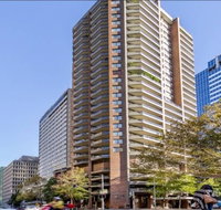 Perfect City location. Immaculate Apartment with Parking - Great Ocean Road Tourism