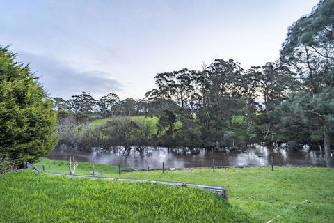 Platypus Waters B&B - Great Ocean Road Tourism 3