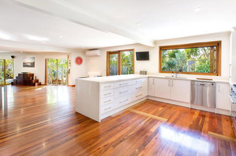 POINT LEO BEACH HOUSE - POINT LEO - Great Ocean Road Tourism 2