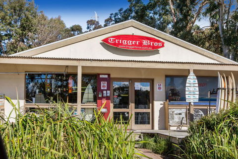 POINT LEO BEACH HOUSE - POINT LEO - Great Ocean Road Tourism 3