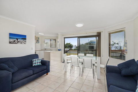 POINTVIEW LODGE, UNIT 1 - Great Ocean Road Tourism 1