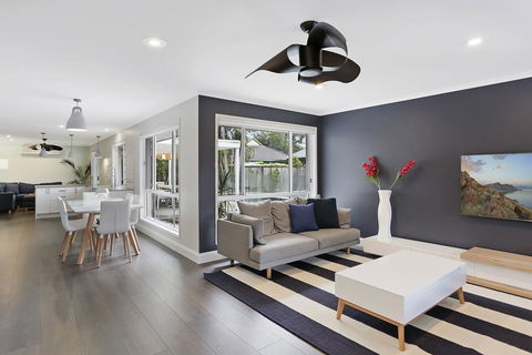 Poolside Noosa Oasis - Pet Friendly - Great Ocean Road Tourism 2