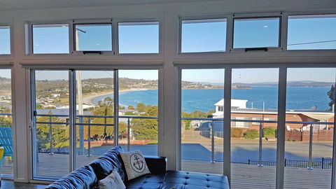 Primrose Sands Panorama - Great Ocean Road Tourism 0