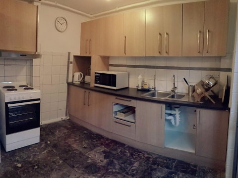 Private Room In City Central! - Great Ocean Road Tourism 2