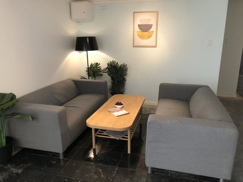 Private Room In City Central! - Great Ocean Road Tourism 0
