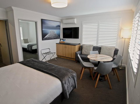 Quays Hotel - Great Ocean Road Tourism 2