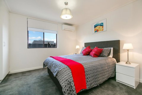 Quiet Comfort In South Yarra - Great Ocean Road Tourism 2
