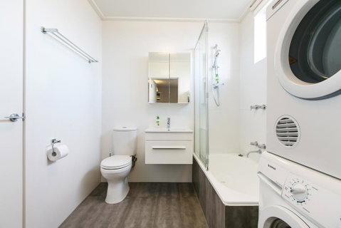 Quiet Comfort In South Yarra - Great Ocean Road Tourism 3