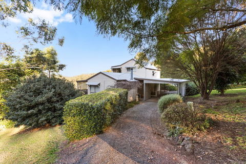 Ravensbourne Escape - Windsong - Great Ocean Road Tourism 1