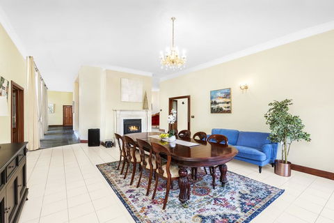 Razorback Holiday House With Incredible Views - Great Ocean Road Tourism 3