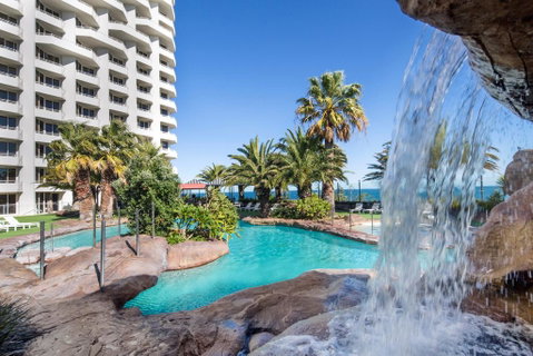 Rendezvous Hotel Perth Scarborough - Great Ocean Road Tourism 0