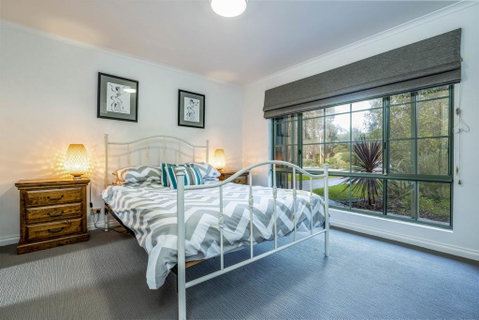 RIPPLE DREAM - INVERLOCH - Great Ocean Road Tourism 1