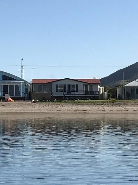 Rising Tide Beach House - Great Ocean Road Tourism 2