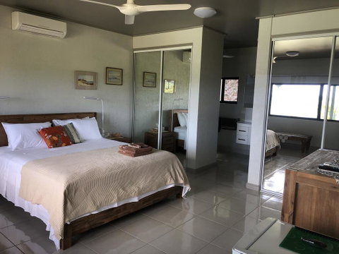 Riva-La-Vista-Cooktown - Great Ocean Road Tourism 1