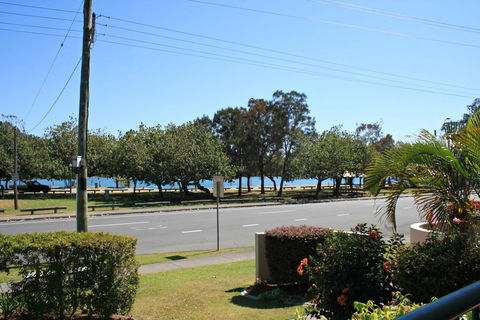 RIVERVIEW, UNIT 6, CURRUMBIN - Great Ocean Road Tourism 0