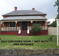 RJ's Bed  Breakfast - Great Ocean Road Tourism