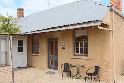 Robinson Cottage - Great Ocean Road Tourism 2