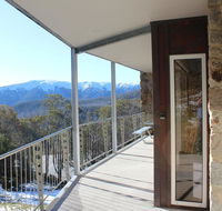 Ropers Apartment 301