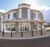 Rose Hotel Clarkson - Great Ocean Road Tourism