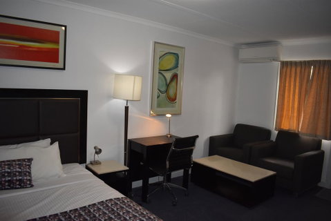 Roundhouse Motel - Great Ocean Road Tourism 1