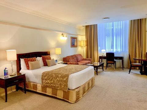Royal Albert Hotel - Great Ocean Road Tourism 1