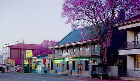 Royal Hotel Singleton - Great Ocean Road Tourism 0