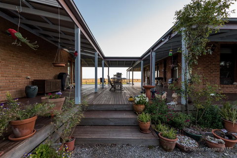 Sanctuary@Waratah - Great Ocean Road Tourism 1