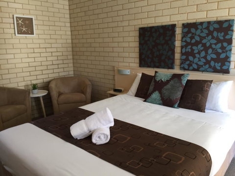Santa Fe Motel And Holiday Units - Great Ocean Road Tourism 1