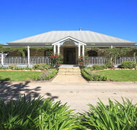 Sarnia - period home in garden oasis with pool - Great Ocean Road Tourism