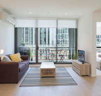 Scarlett - Docklands Delight Balcony Gym  Pool - Great Ocean Road Tourism